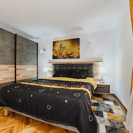 Ferienwohnung Republicii Premium Brașov Exterior foto