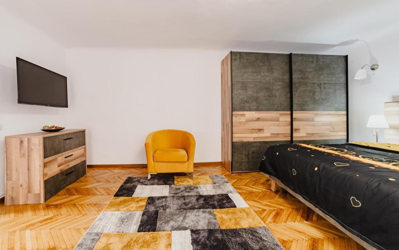 Ferienwohnung Republicii Premium Brașov Exterior foto